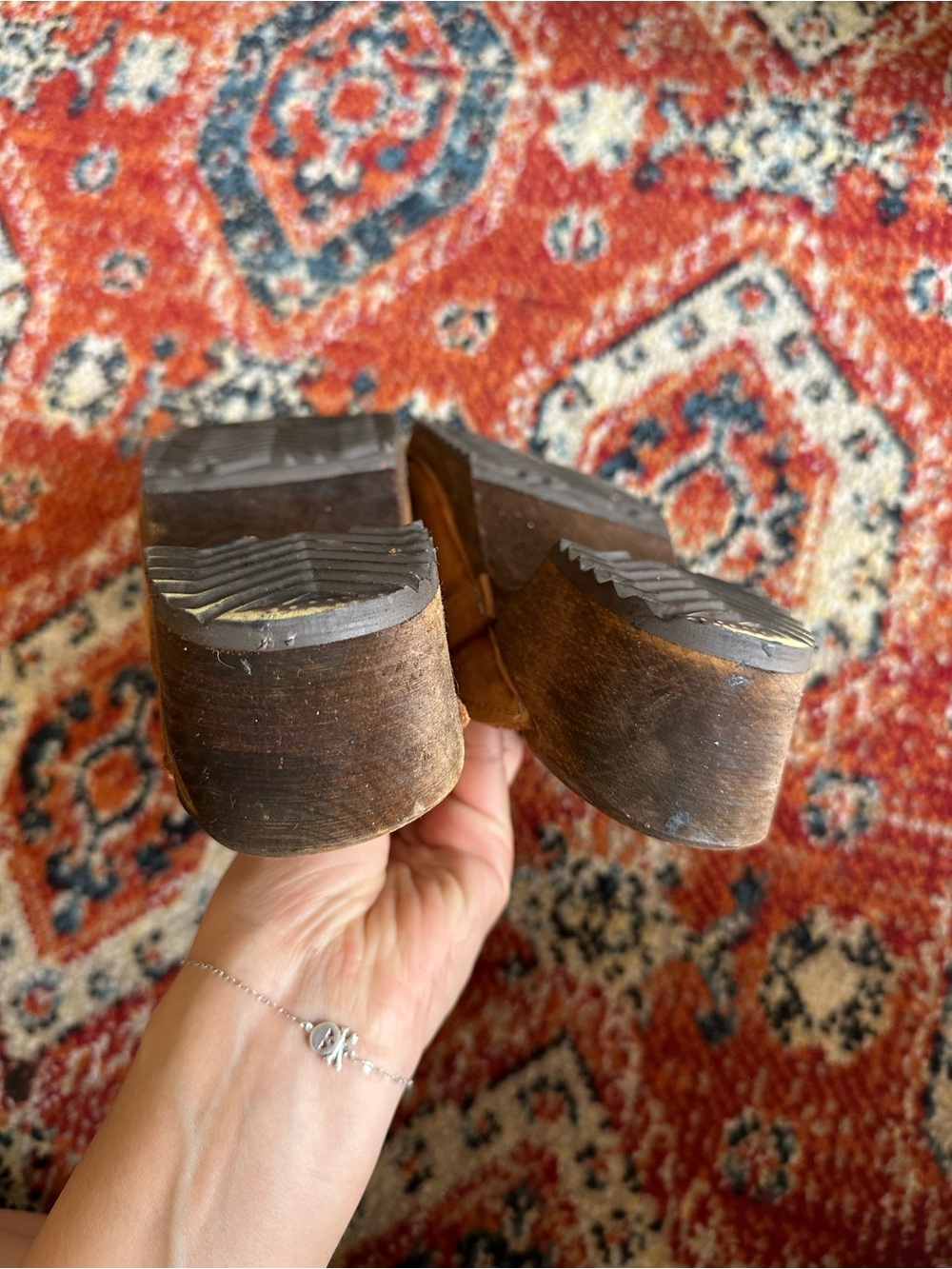 Leather clogs - Picture 5 of 7